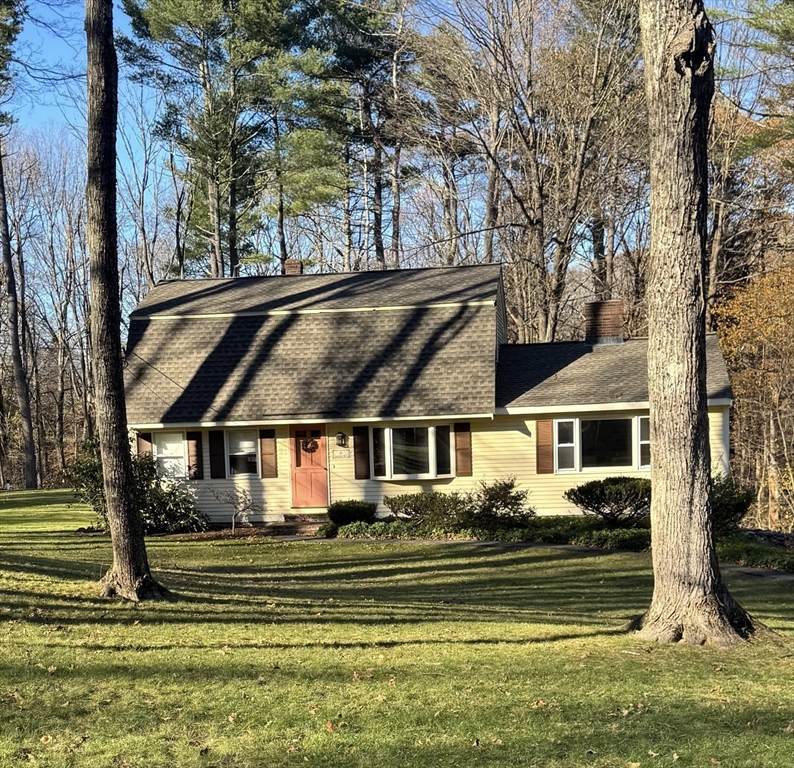 11 Canterbury Drive - Photo 1