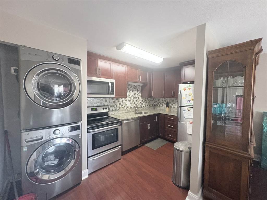 75-77 Colonel Bell Dr. - Photo 1