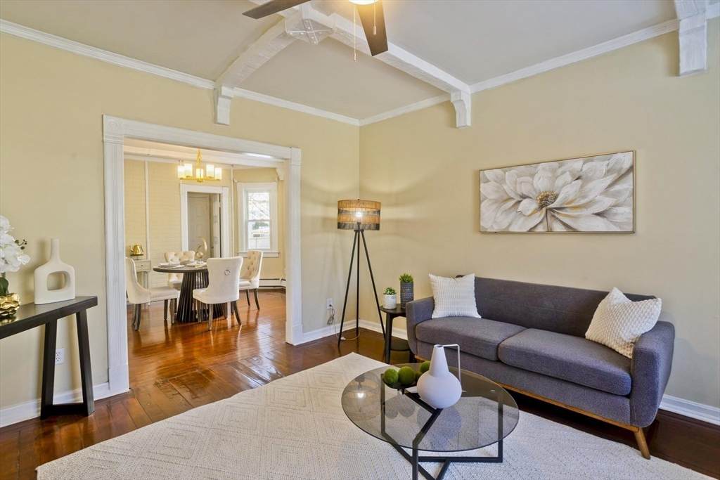 30 Parkwood St - Photo 1