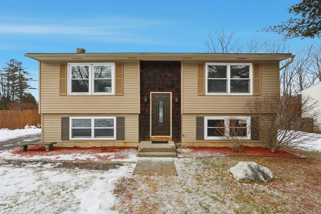 5 Marco Dr - Photo 1