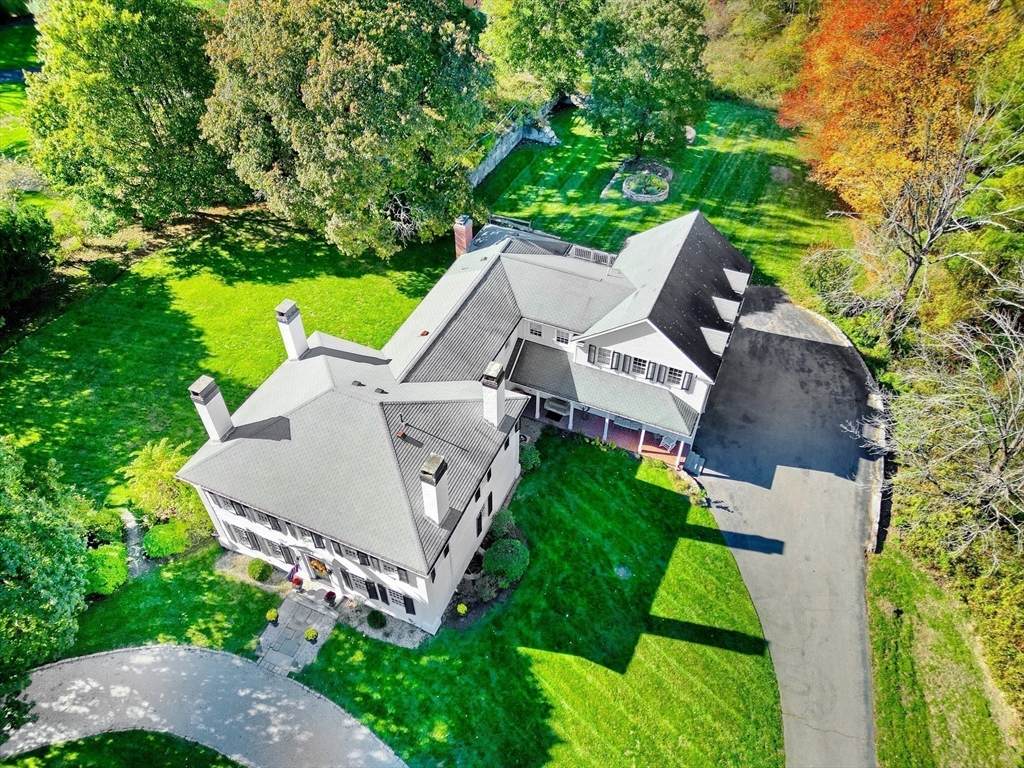 107 Westford Rd - Photo 1