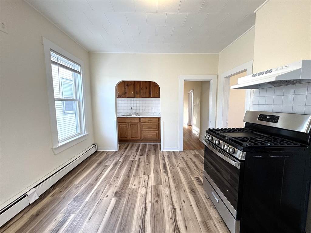 405 Ferry Street - Photo 1