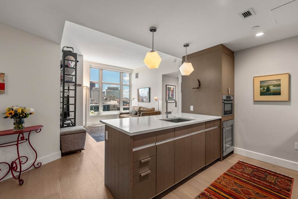 100 Lovejoy Wharf - Photo 1
