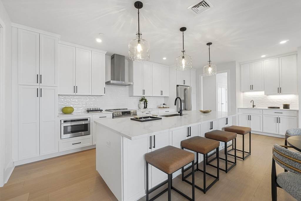 62 Foundry St - Photo 1