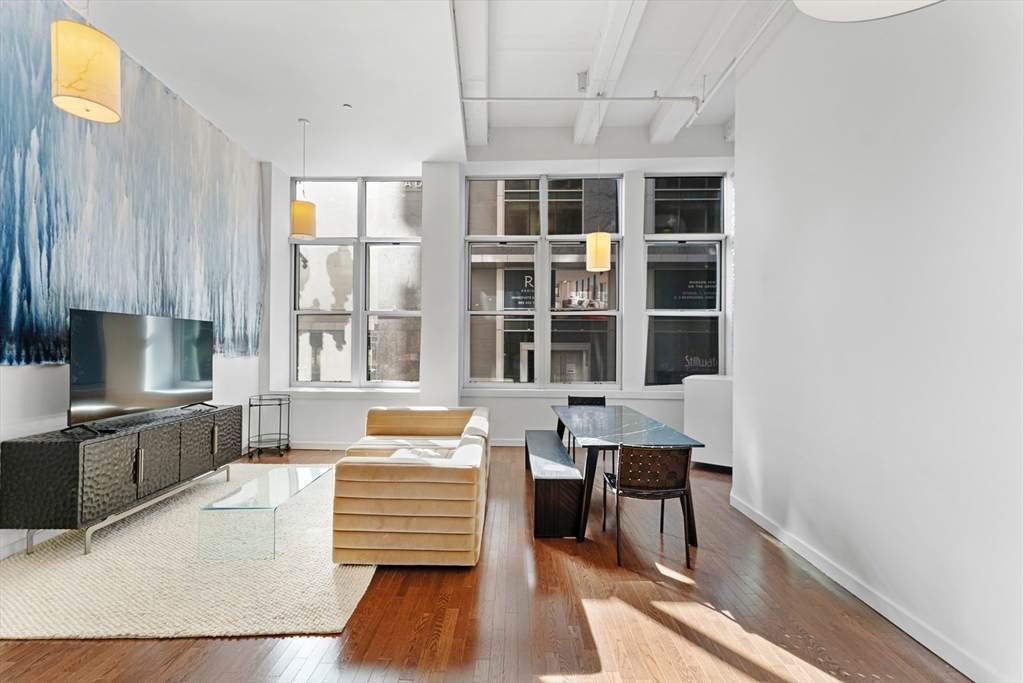 88 Kingston Street - Photo 1