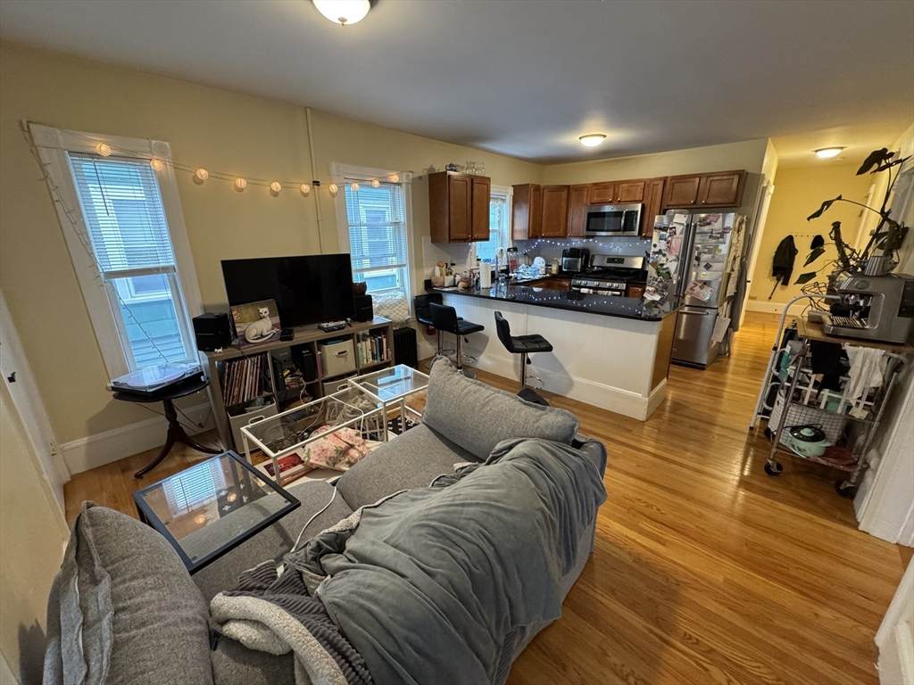 44 Gorham St - Photo 1