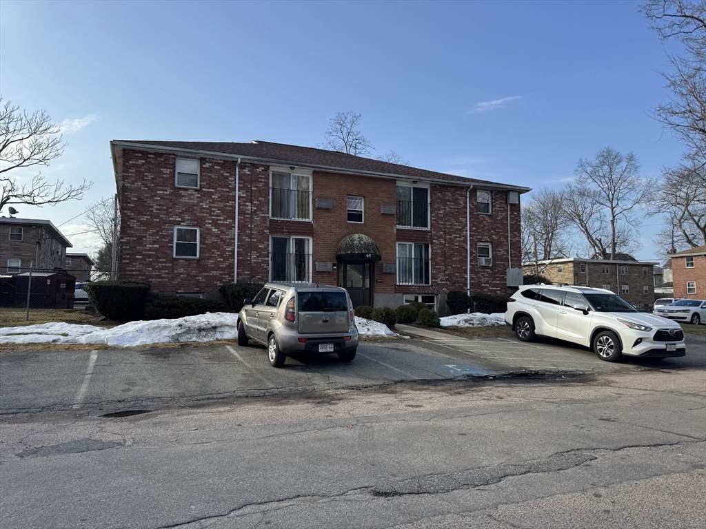 69 W Elm Ter - Photo 1