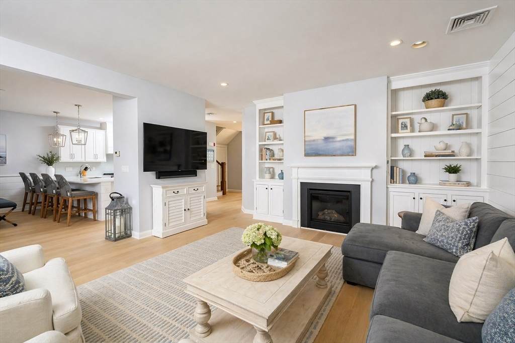 160 Hms Stayner Dr - Photo 1
