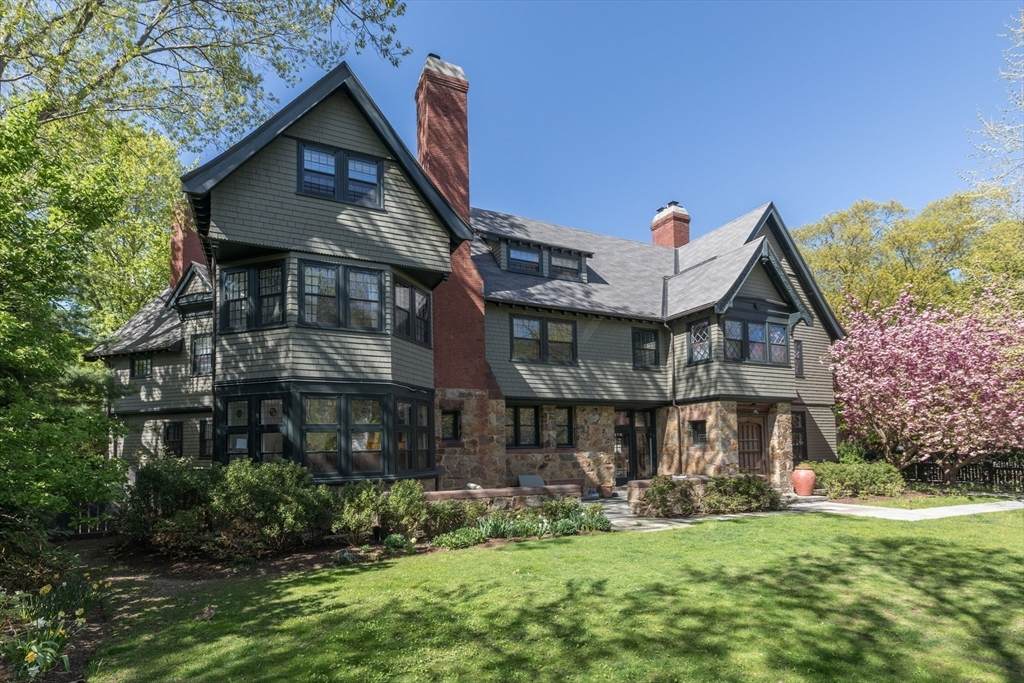 157 Brattle Street - Photo 1