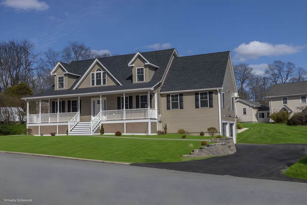 315 Mill St - Photo 1