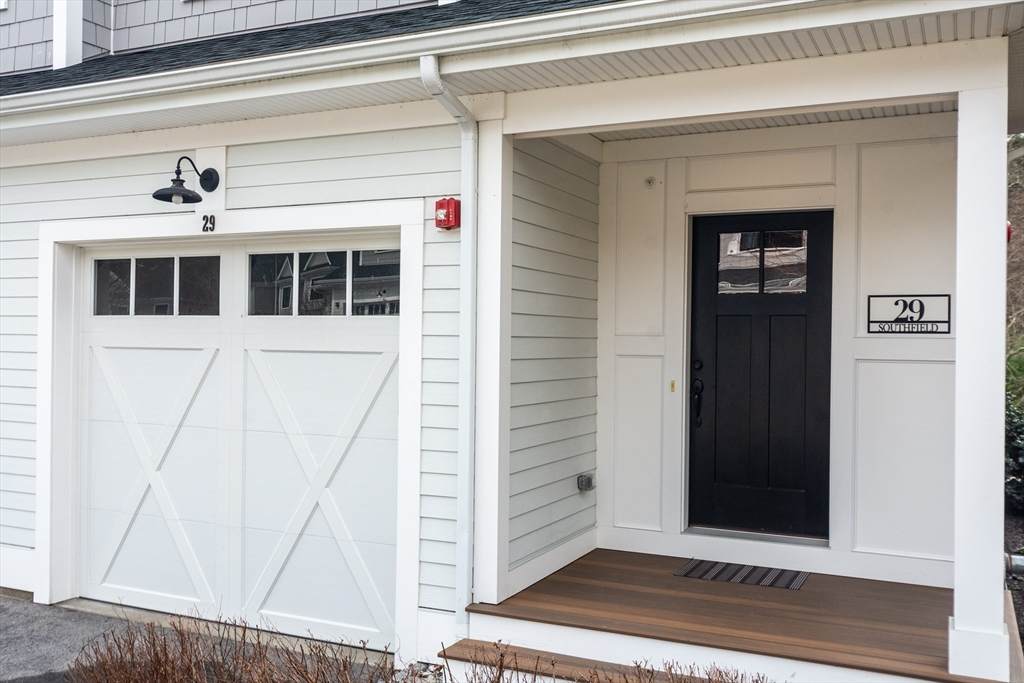 29 Southfield Ln - Photo 1