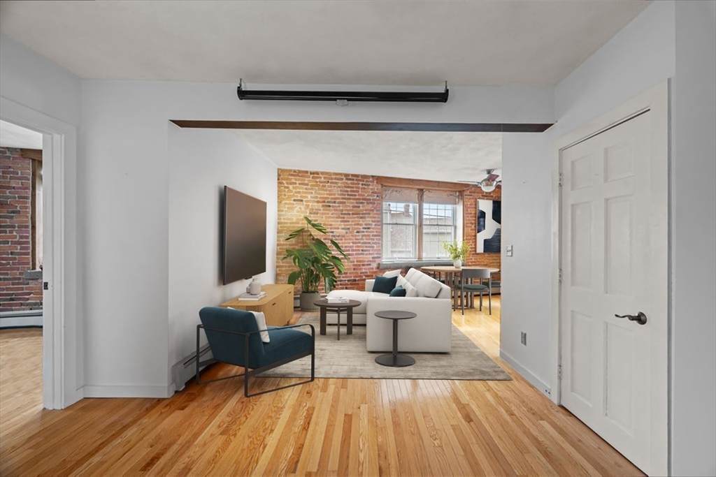 75 Summer St - Photo 1