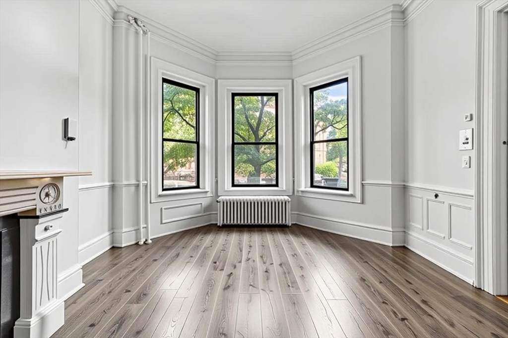364 Marlborough St. - Photo 1