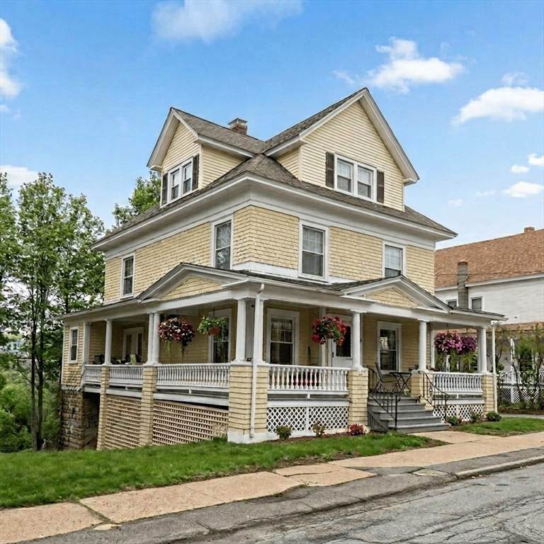 83 Chestnut Street - Photo 1