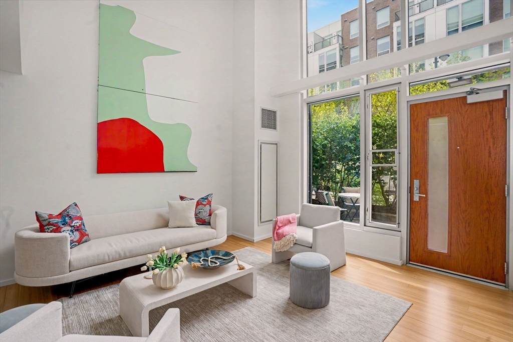 1 Earhart St - Photo 1