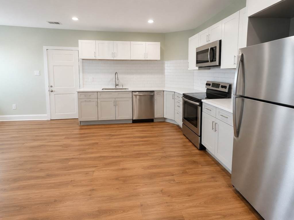 299 Dudley - Photo 1