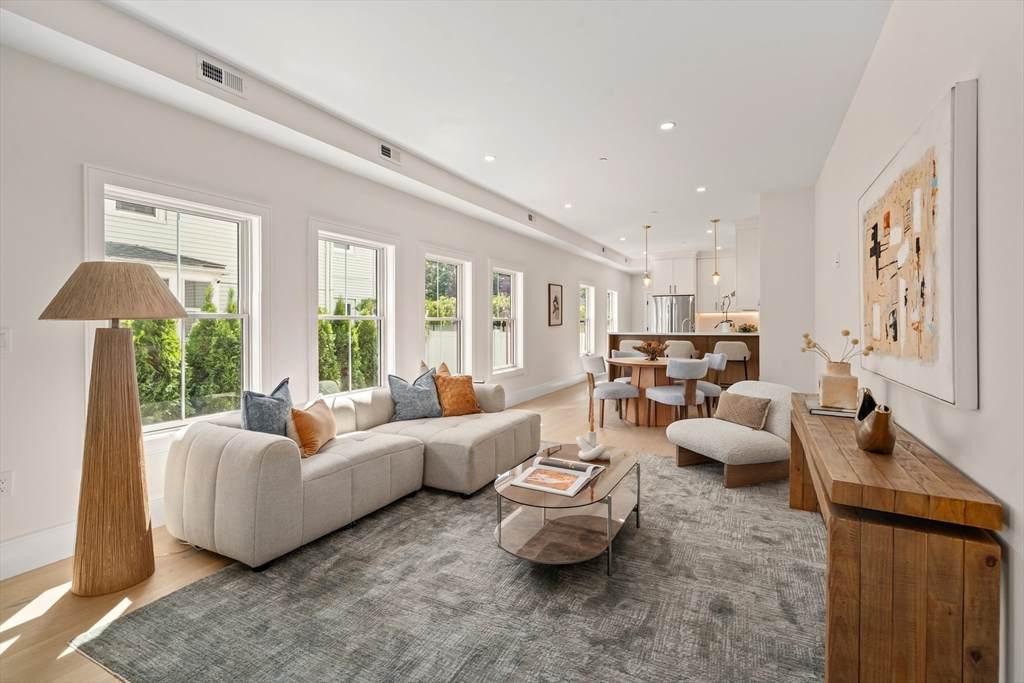 326 Lowell Street - Photo 1