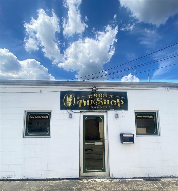 420 Boston Road - Photo 1