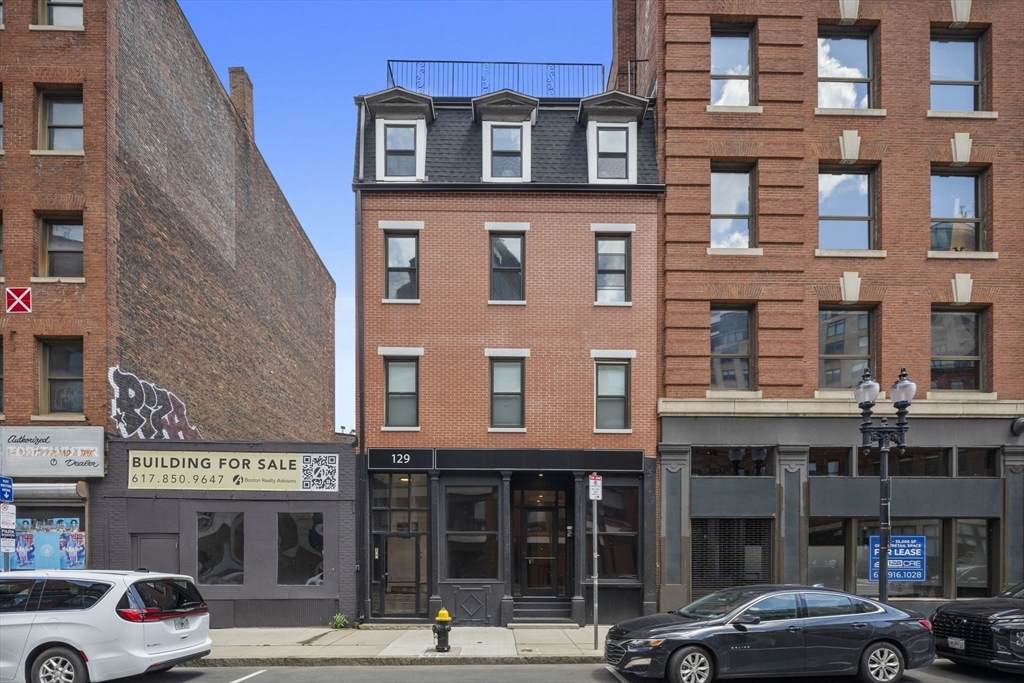 129 N Washington St - Photo 1