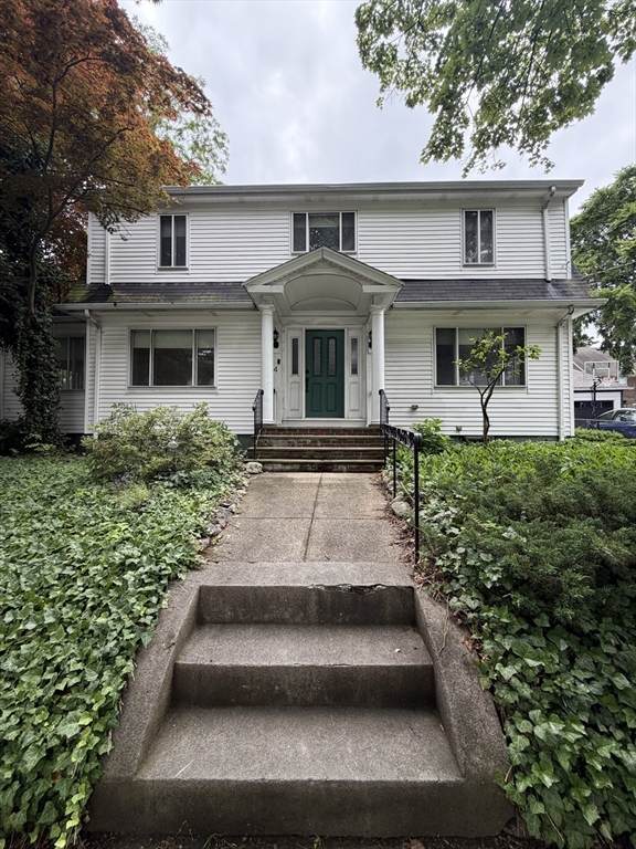 4 Van Ness Road - Photo 1