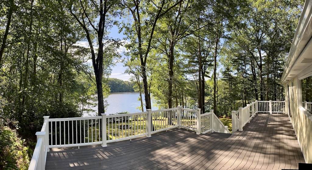 70 Beach St - Photo 1