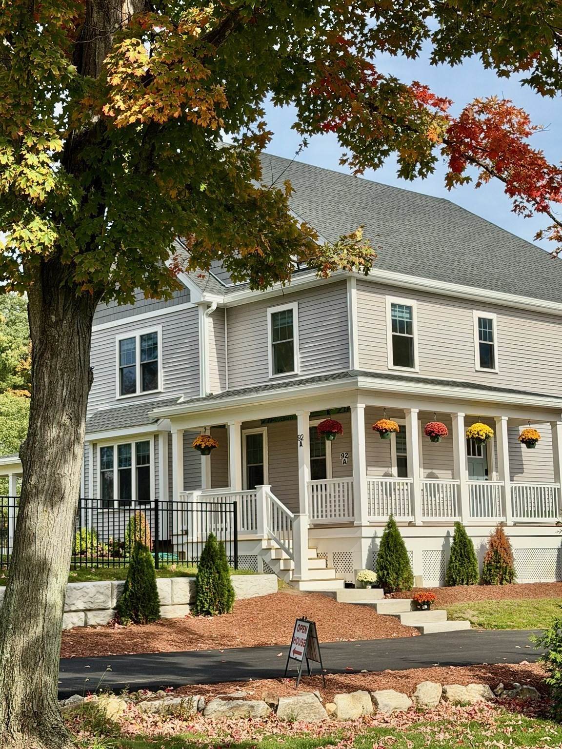 92A Willow Street - Photo 1