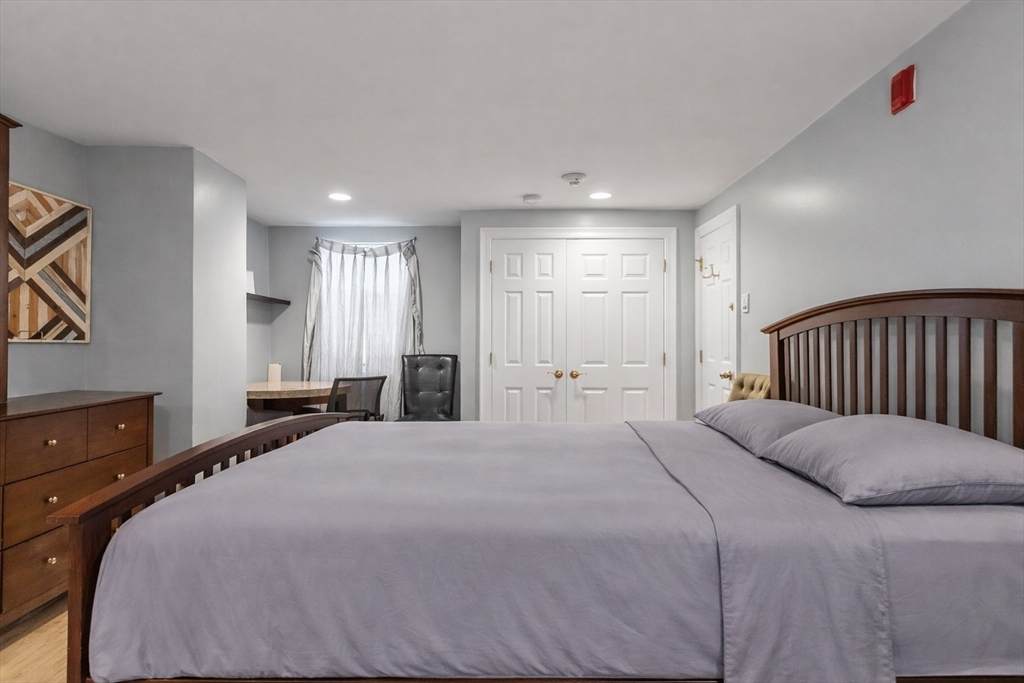 1170 Massachusetts Ave - Photo 1