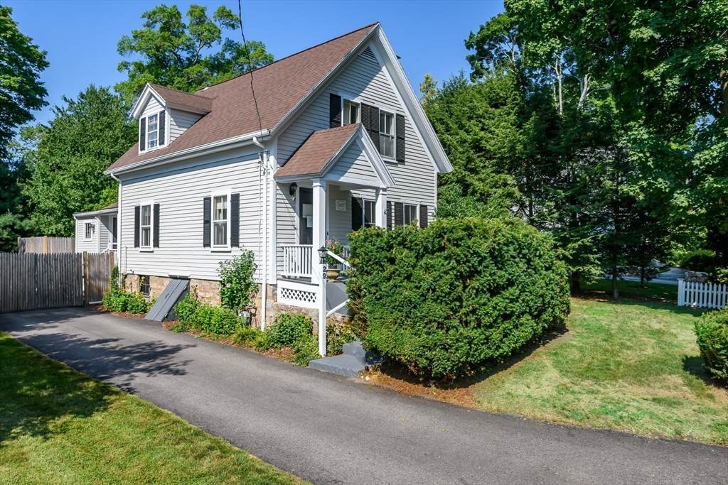29 Cottage Street - Photo 1