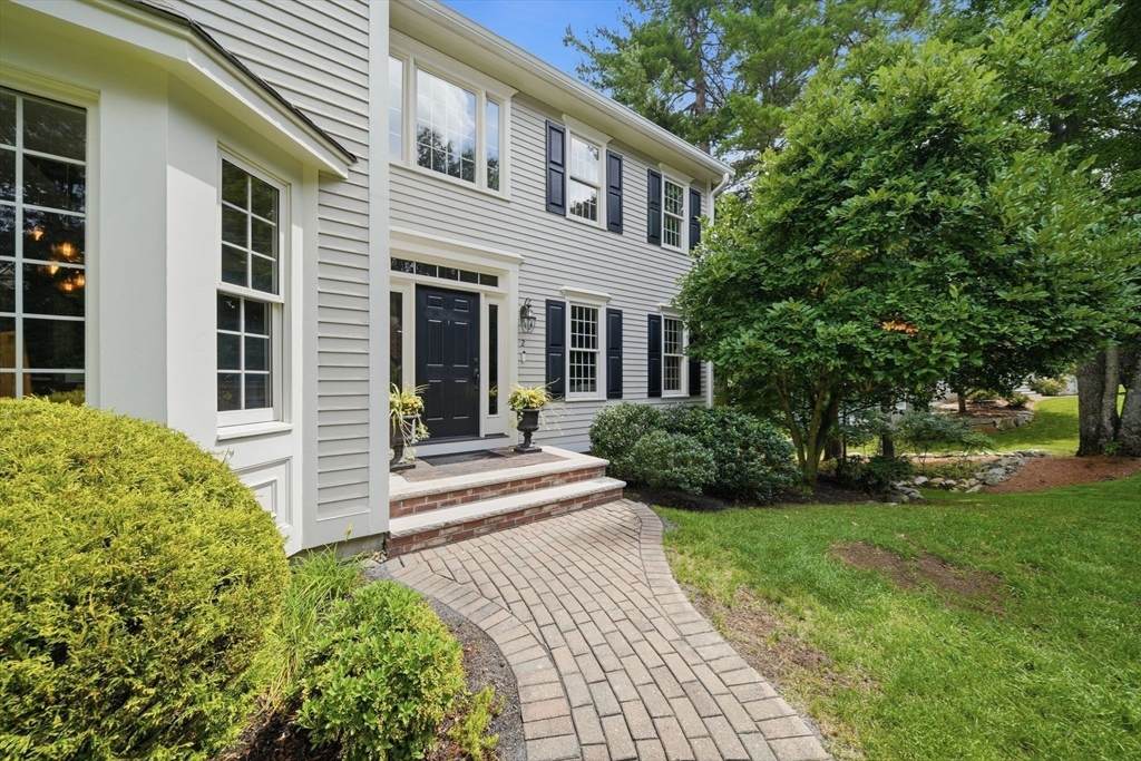 https://bt-photos.global.ssl.fastly.net/mlspin/orig_boomver_3_73565941_2.jpg