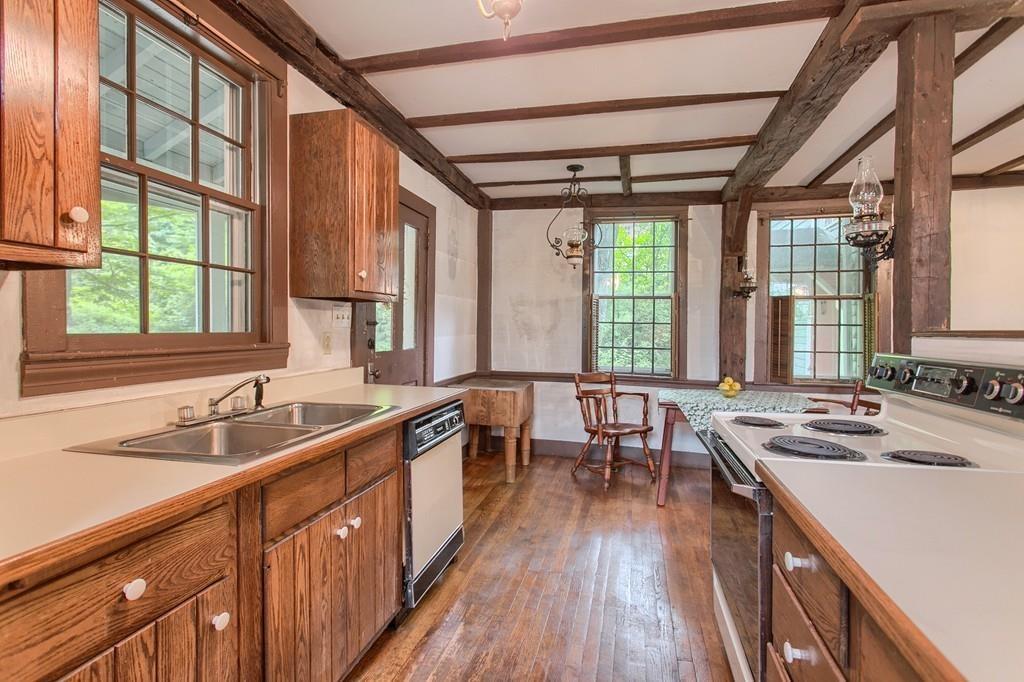 2 Princeton Rd - Photo 1