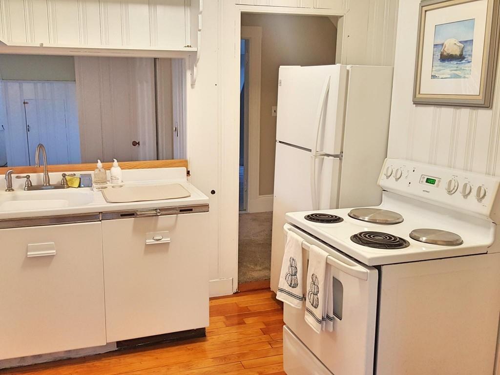 37 Stratford - Photo 1