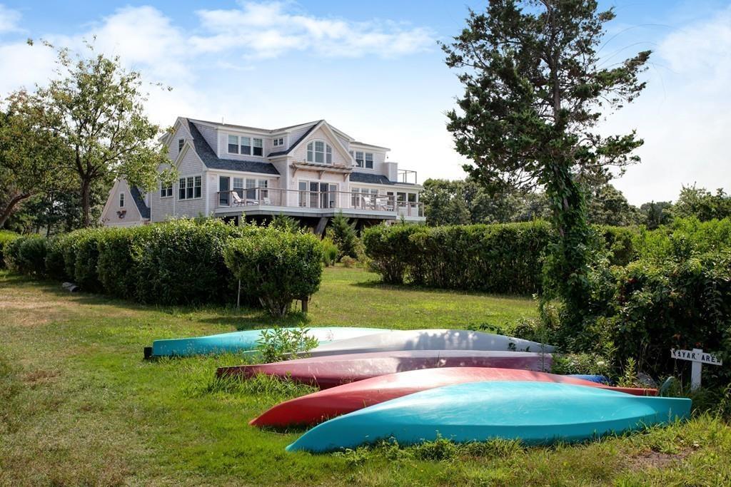 27 Beverly Road - Photo 1
