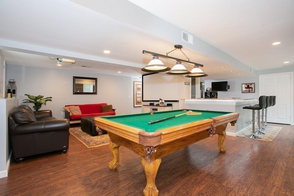 8 Hillside Ln - Photo 1