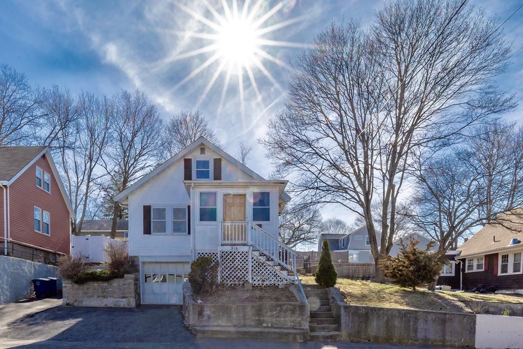 316 Shaw Street - Photo 1