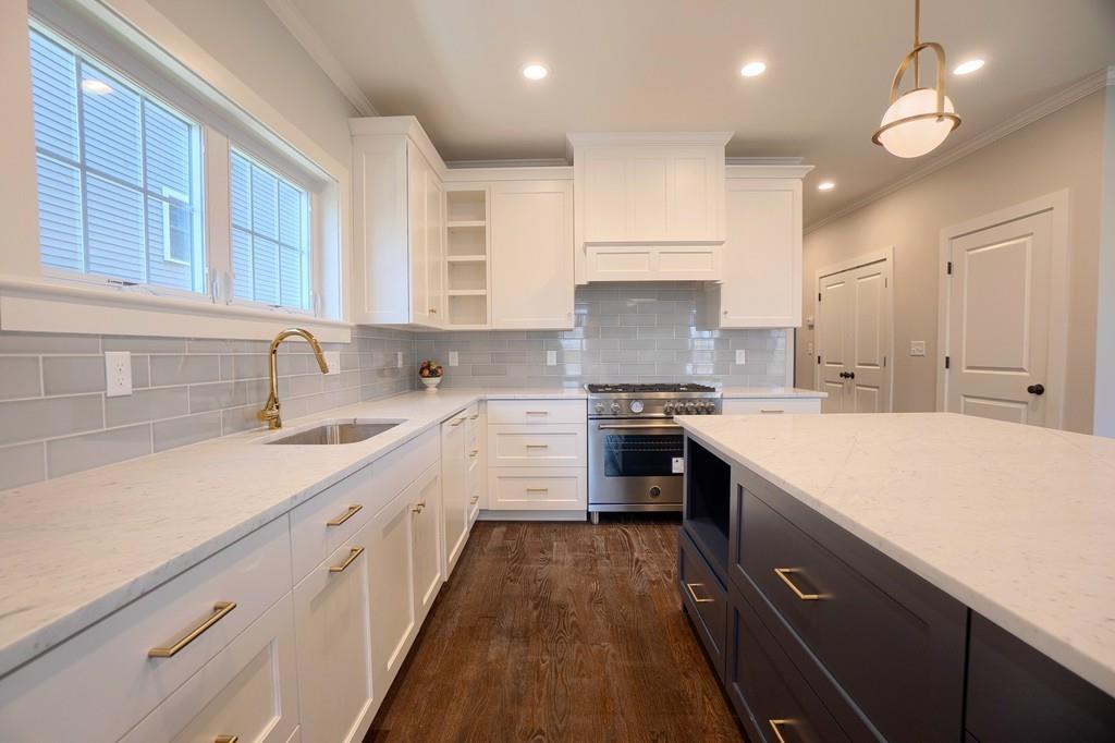 44 Hillcrest Rd - Photo 1