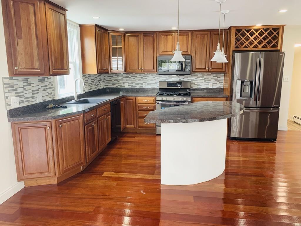 29 Sherman Ave - Photo 1