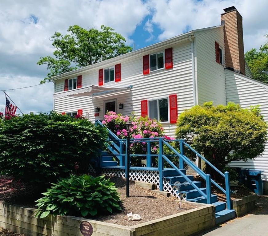 762 Turnpike St - Photo 1