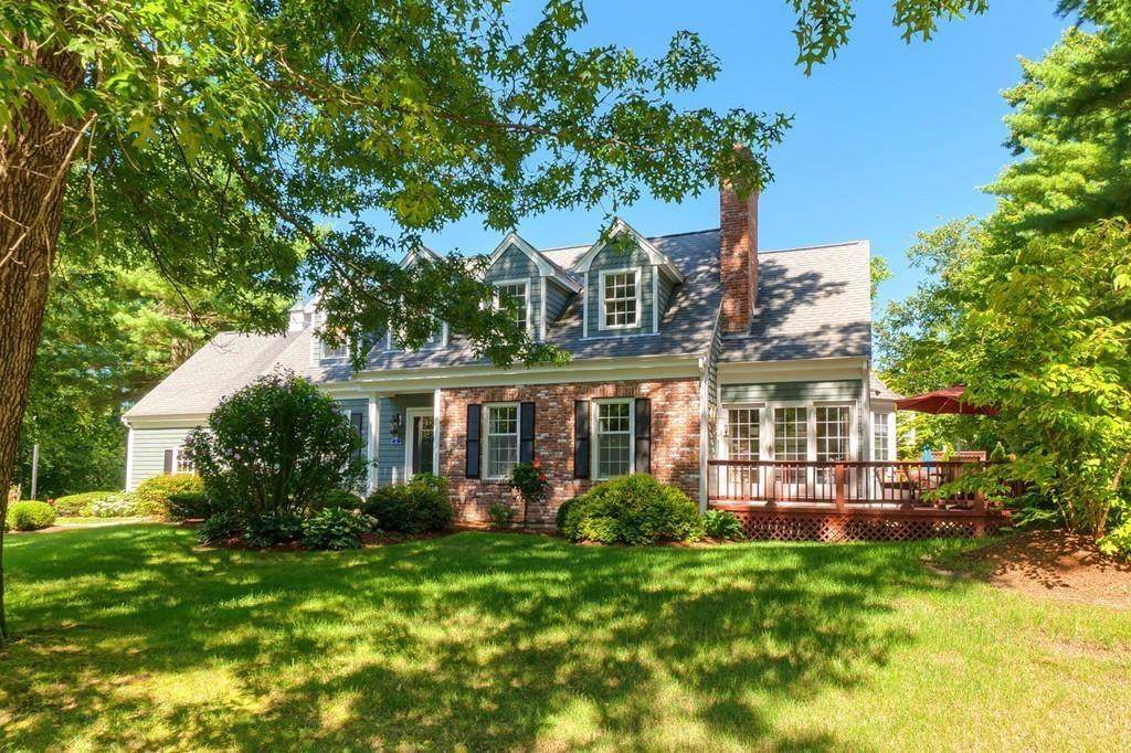 9 Derby Ln - Photo 1