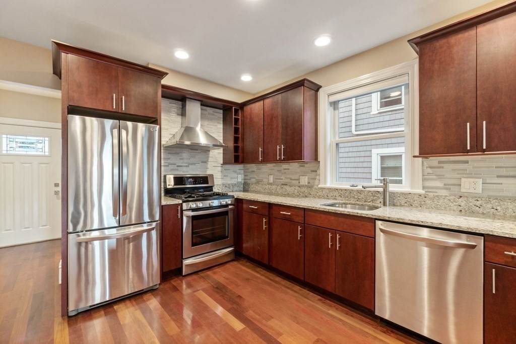 141 North - Photo 1