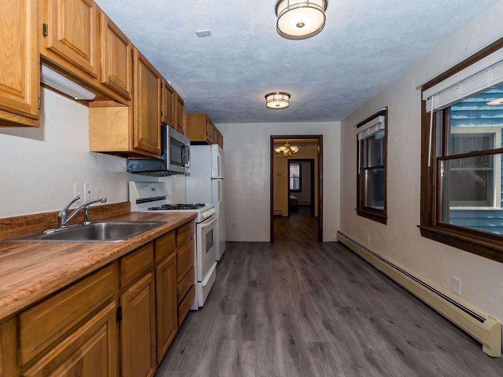 23 Mystic Street - Photo 1
