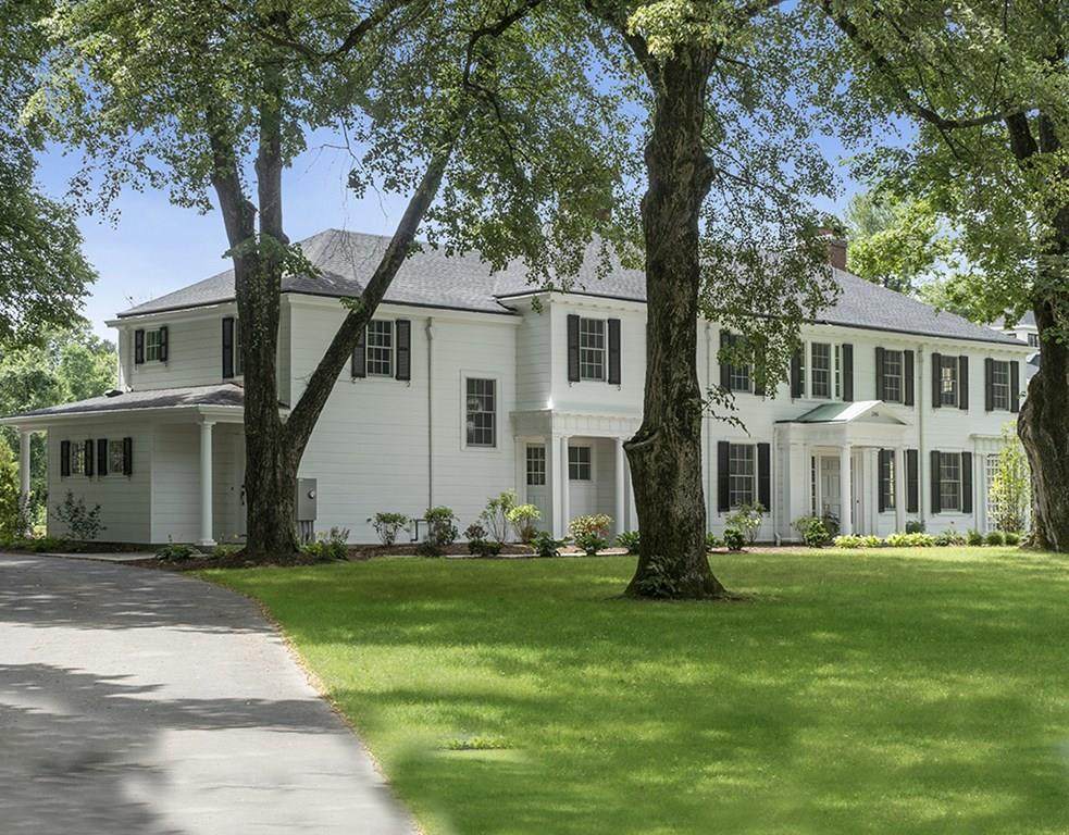 285 Elm Street - Photo 1