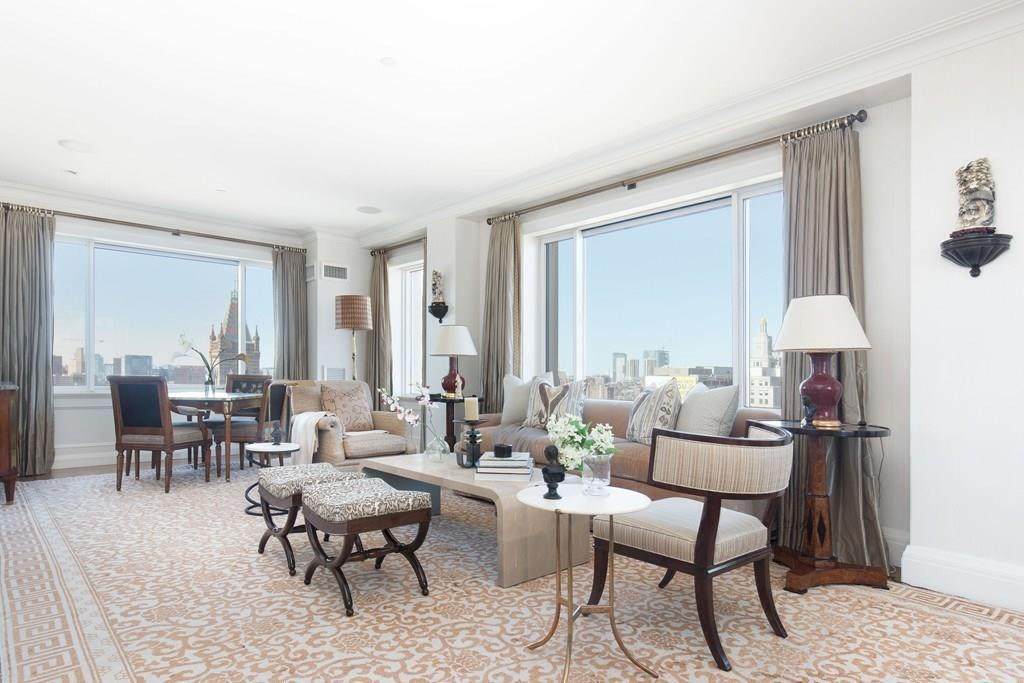 1 Huntington Avenue - Photo 1