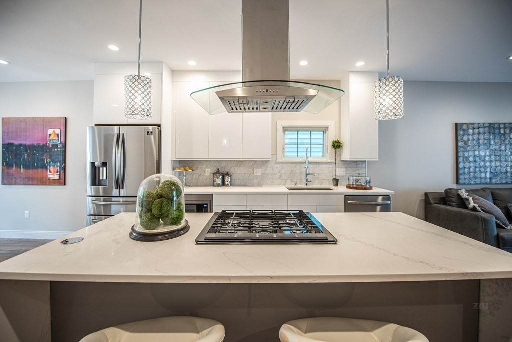 182 Lexington - Photo 1