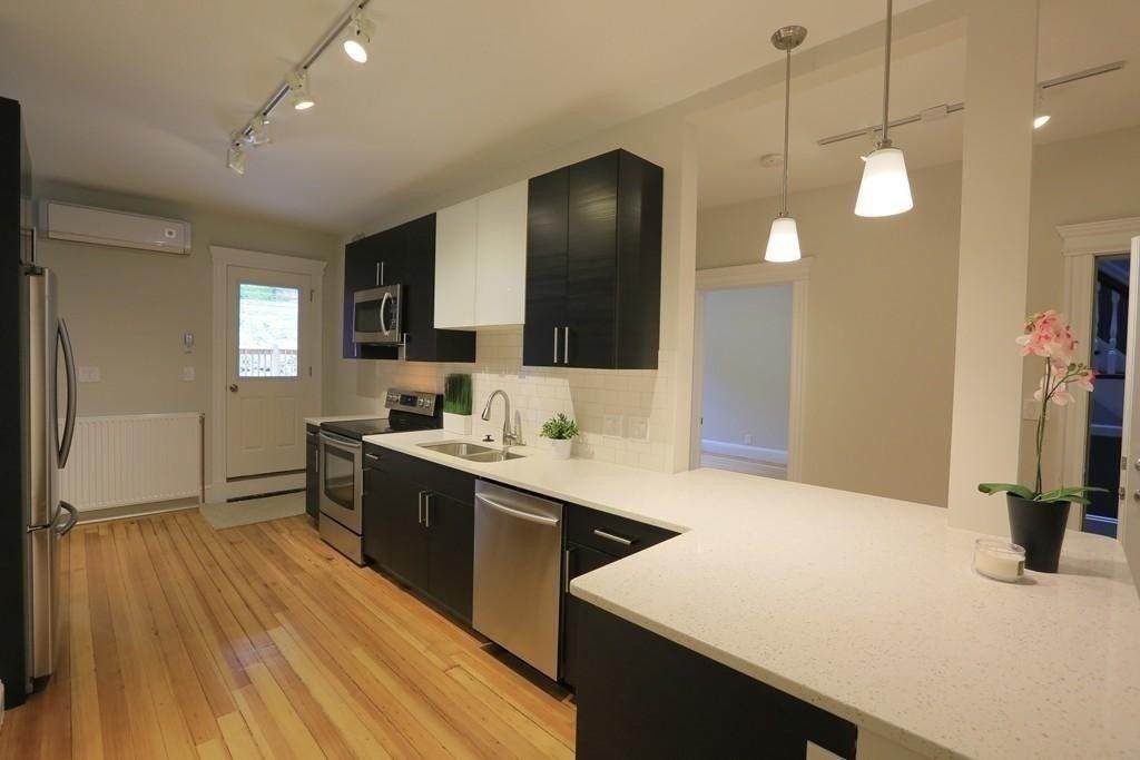 16 Strathmore - Photo 1