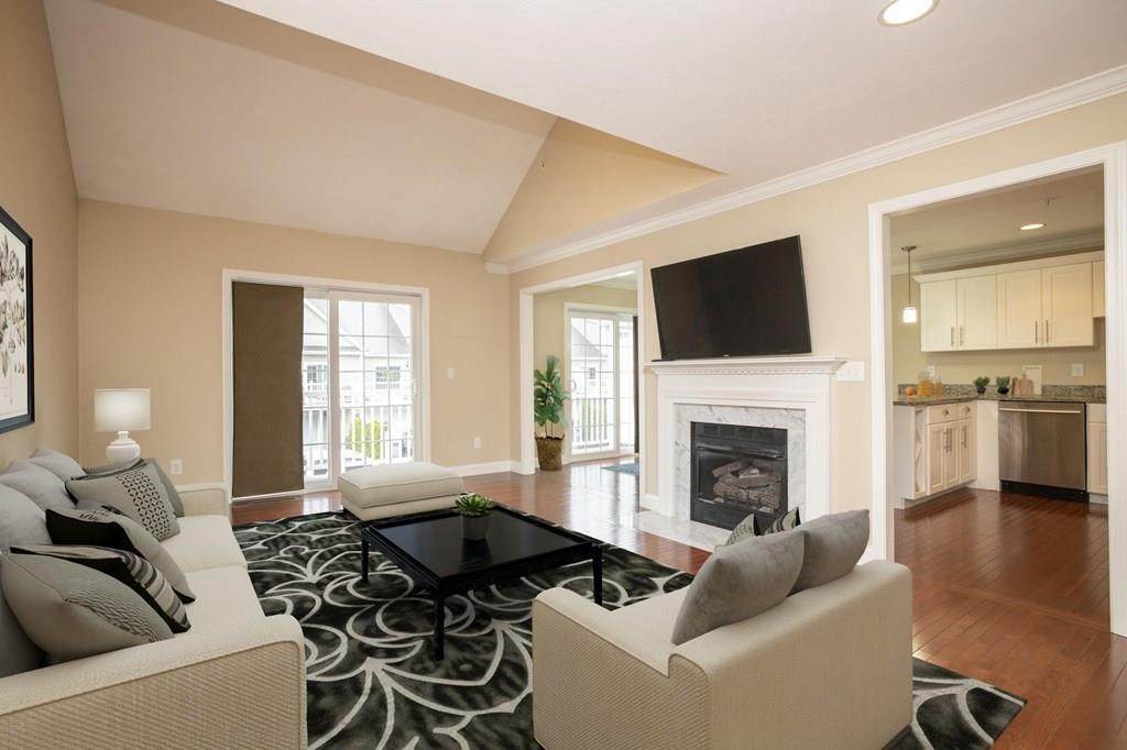 65 Bristol Cir - Photo 1