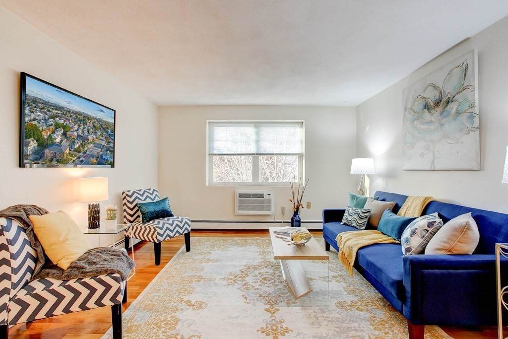 1 Wyman Street - Photo 1