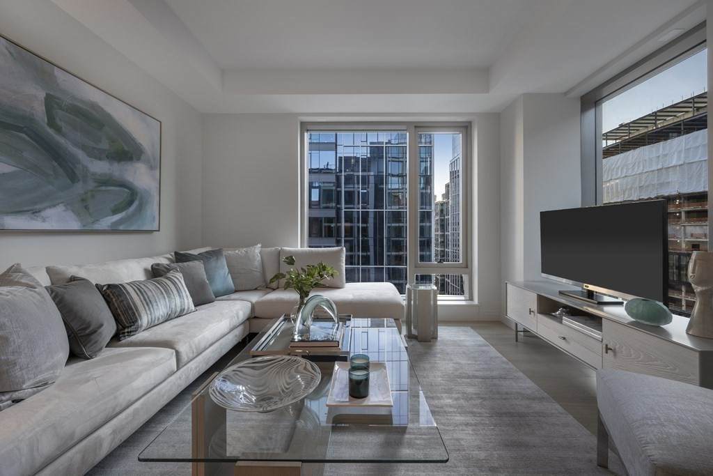135 Seaport Boulevard - Photo 1