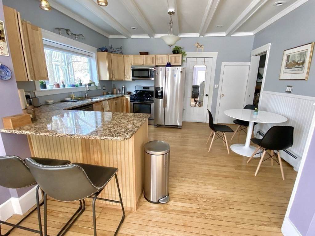 17 Trumbull Rd - Photo 1