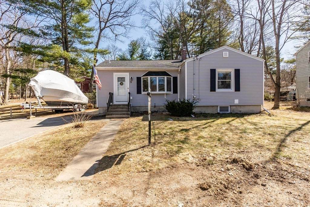 9 Cedar St - Photo 1