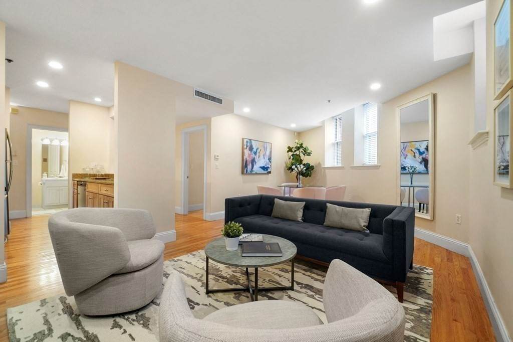 1682 Washington St. - Photo 1
